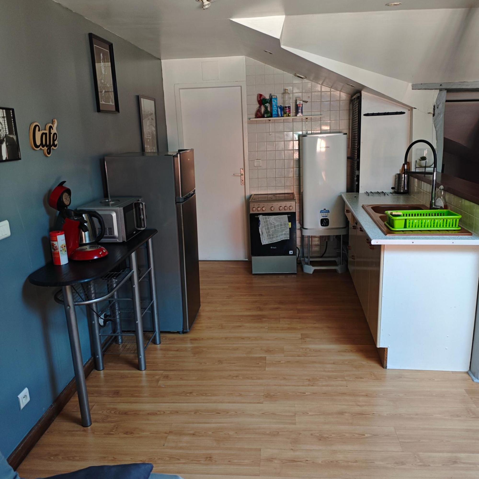 Ciné Loft 55 m2 Centre Ville Châlons-en-Champagne Exterior foto